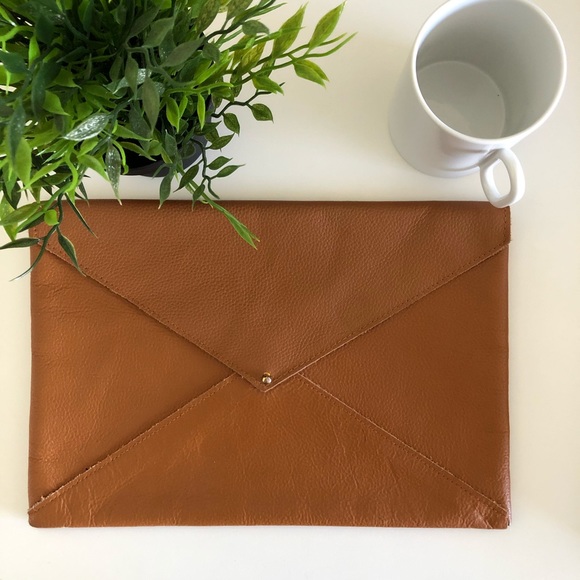 Faux Leather Envelope Clutch - Picture 3 of 7